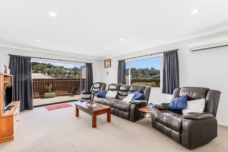 Photo of property in 19 Speldhurst Grove, Stokes Valley, Lower Hutt, 5019