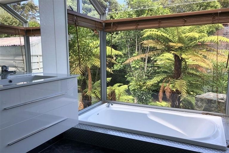 Photo of property in 44 Tui Glen Road, Atawhai, Nelson, 7010