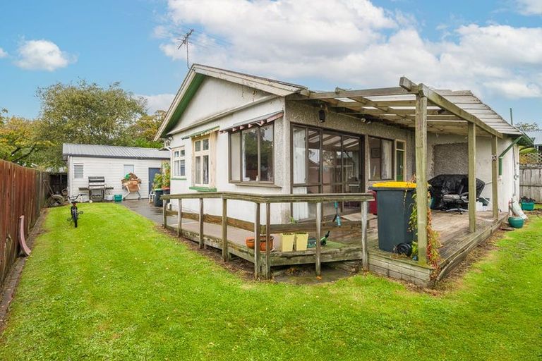 Photo of property in 15 Koromiko Street, Saint Martins, Christchurch, 8022