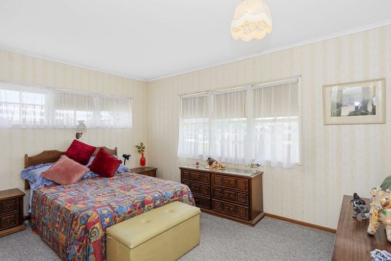 Photo of property in 1/500 Devonport Road, Tauranga South, Tauranga, 3112