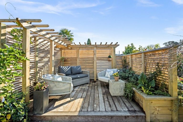 Photo of property in 17c Hetley Crescent, Taradale, Napier, 4112