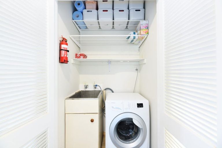 Photo of property in 1/31 Pomaria Road, Henderson, Auckland, 0610