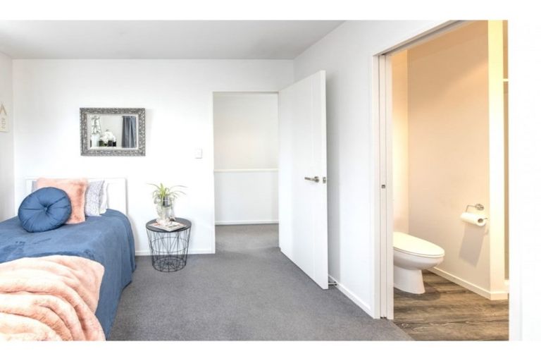 Photo of property in 48b Dickens Street, Addington, Christchurch, 8024