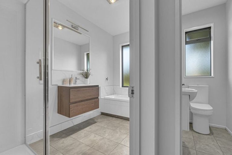 Photo of property in 50 Awatea Gardens, Wigram, Christchurch, 8042