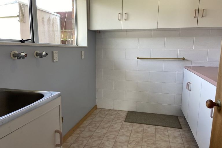 Photo of property in 13b Turehu Street, Merrilands, New Plymouth, 4312