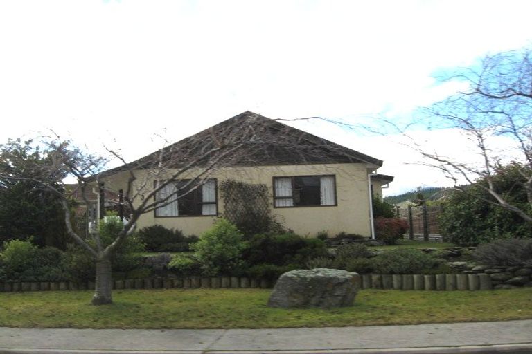 Photo of property in 3 Cherry Court, Wanaka, 9305