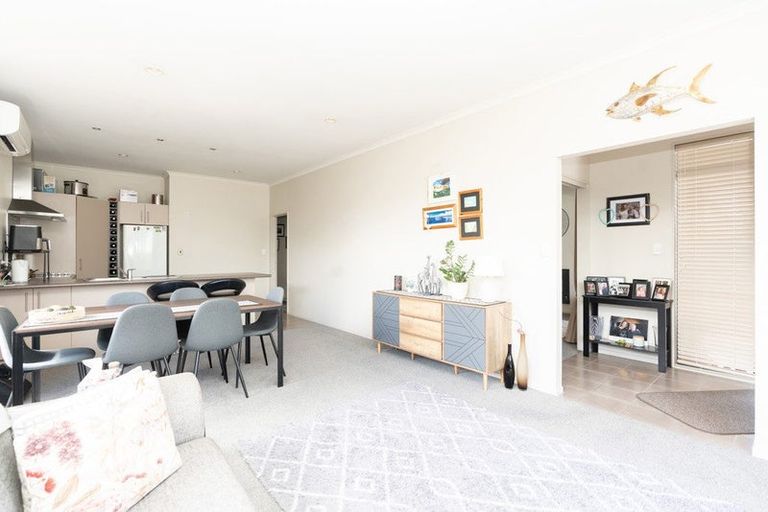 Photo of property in 381d Hukanui Road, Rototuna, Hamilton, 3210