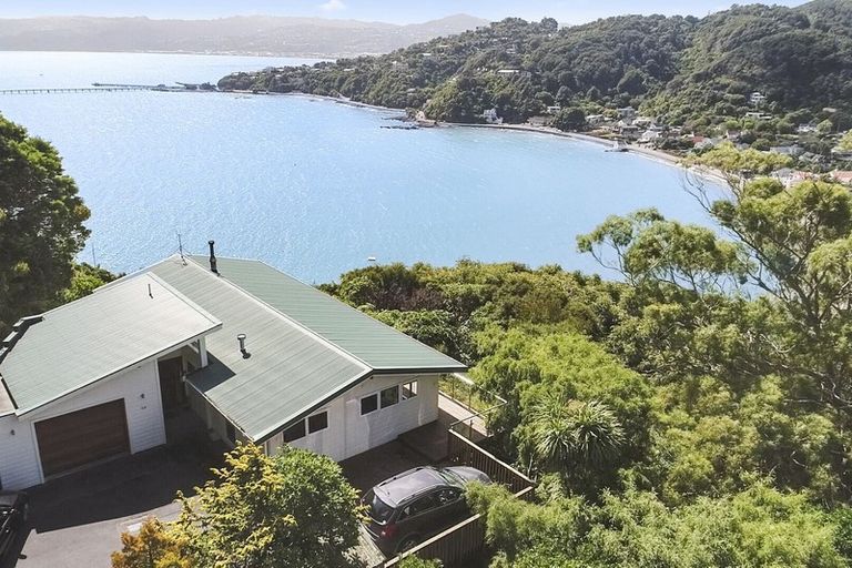 Photo of property in 59 Waitohu Road, York Bay, Lower Hutt, 5013