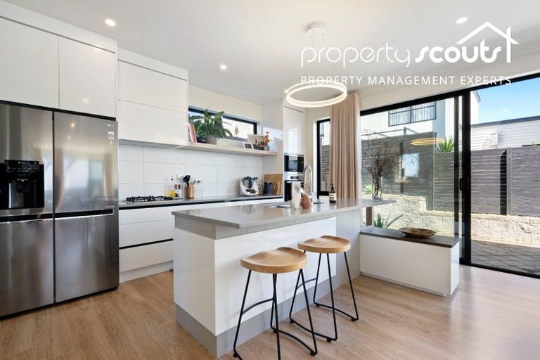 Photo of property in 27b Westgate Drive, Westgate, Auckland, 0614