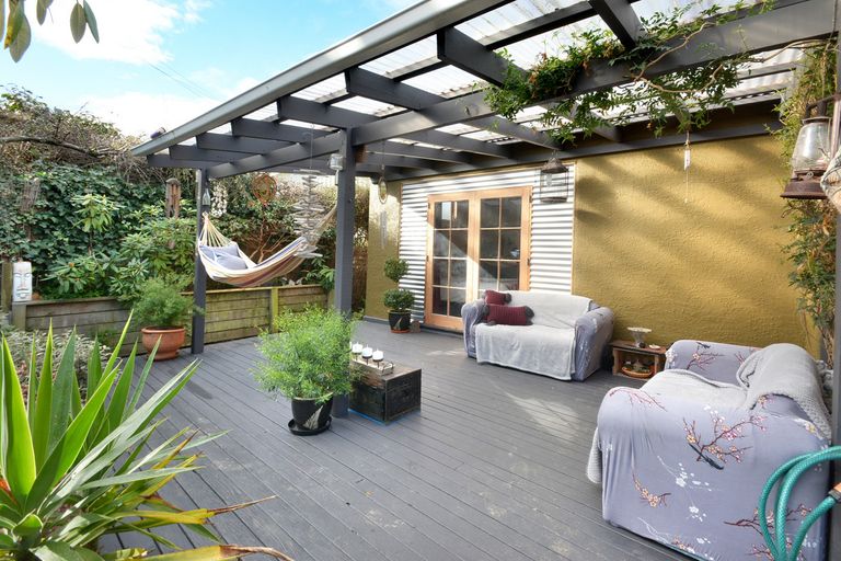 Photo of property in 10 Helensburgh Road, Halfway Bush, Dunedin, 9010