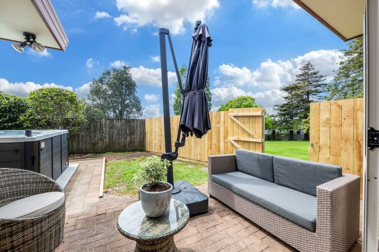 Photo of property in 14c Sunnyhill Crescent, Sunnyhills, Auckland, 2010