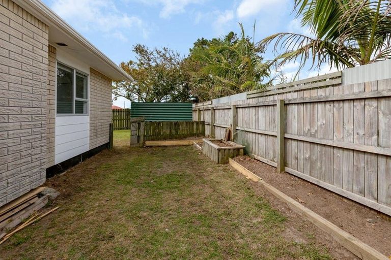 Photo of property in 28 Moki Place, Ruakaka, 0116