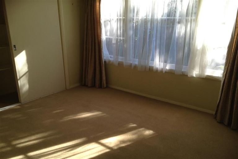 Photo of property in 11 Elliot Street, Howick, Auckland, 2014