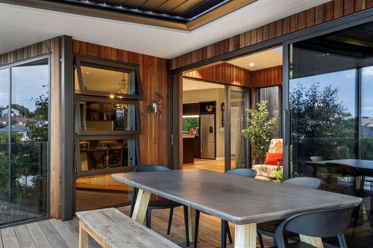 Photo of property in 9 Roystone Way, Huntsbury, Christchurch, 8022