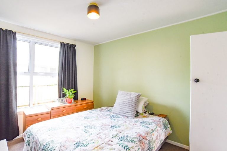 Photo of property in 36 Hillary Crescent, Upper Riccarton, Christchurch, 8041