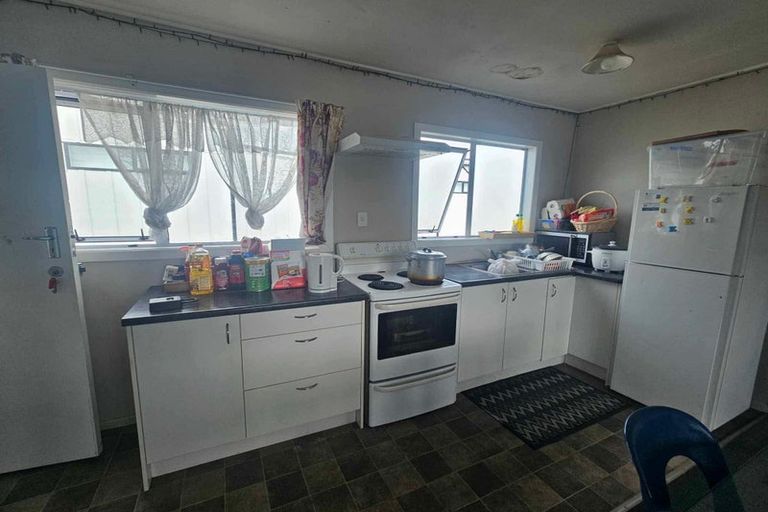 Photo of property in 5/93 Randwick Crescent, Moera, Lower Hutt, 5010