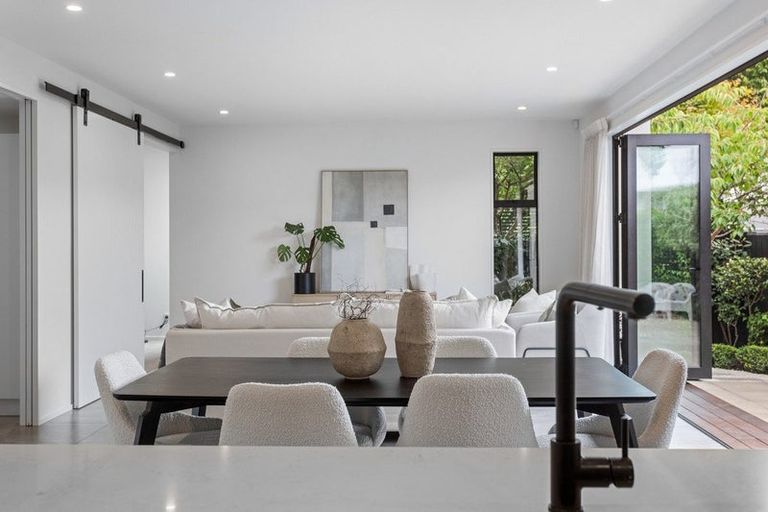 Photo of property in 44 Saint Albans Street, St Albans, Christchurch, 8014