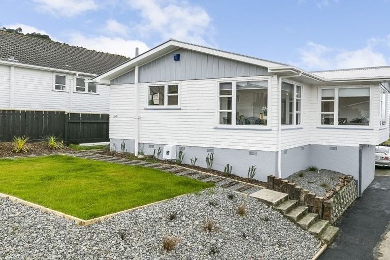 Photo of property in 54 Kandy Crescent, Ngaio, Wellington, 6035