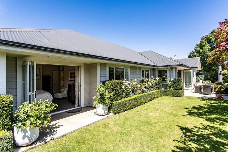 Photo of property in 25 Sycamore Close, Rangiora, 7400