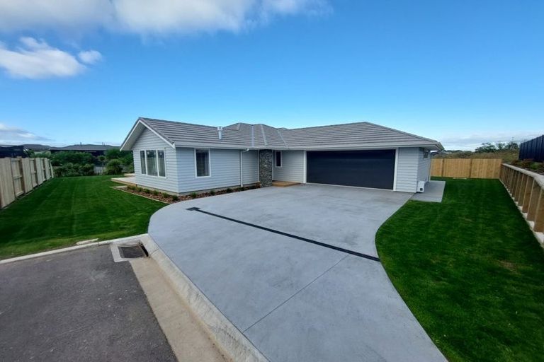 Photo of property in 11b James Drive, Bell Block, New Plymouth, 4312
