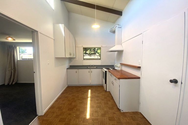 Photo of property in 11b Brierley Place, Marfell, New Plymouth, 4310