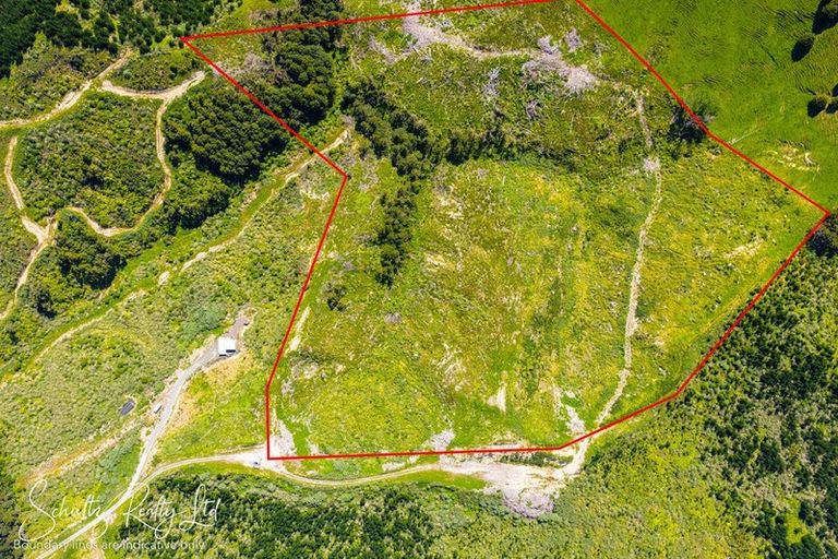 Photo of property in 128 Kamea Place, Maungaturoto, 0587