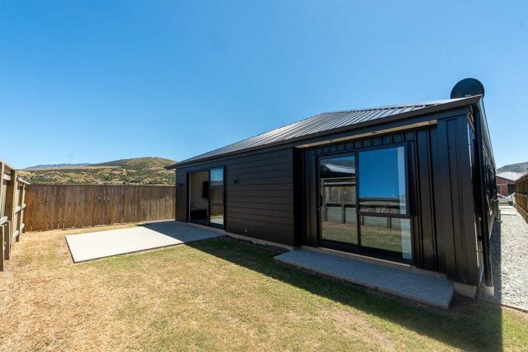 Photo of property in 93 Jack Hanley Drive, Jacks Point, Queenstown, 9371