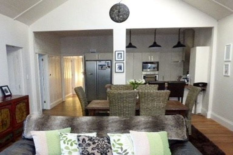 Photo of property in 64 Canterbury Street, Lyttelton, 8082