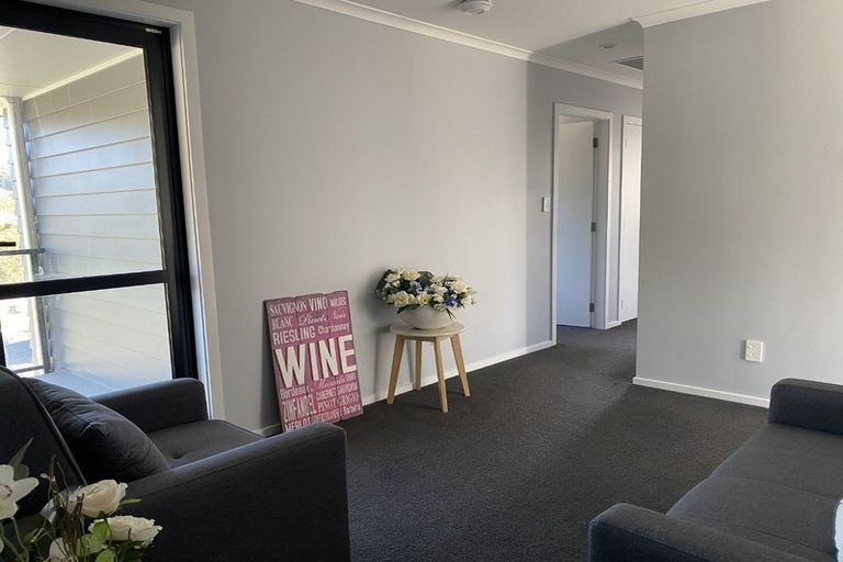 Photo of property in 163 Navigation Drive, Whitby, Porirua, 5024