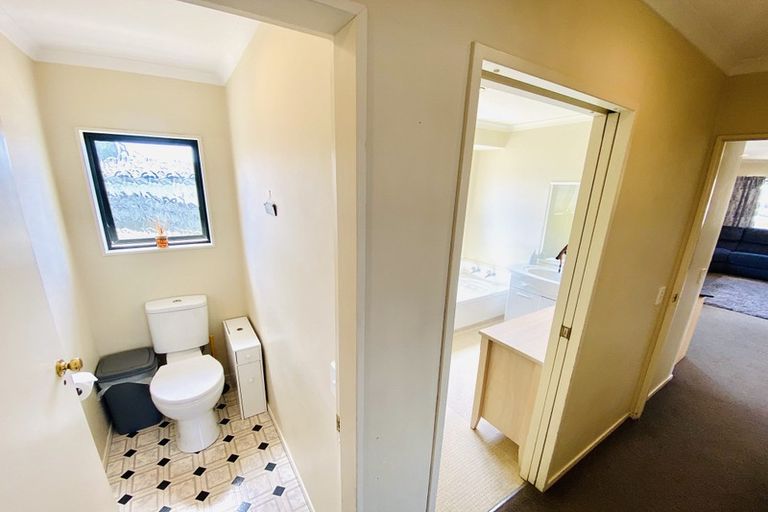 Photo of property in 73b Henderson Crescent, Parkvale, Tauranga, 3112