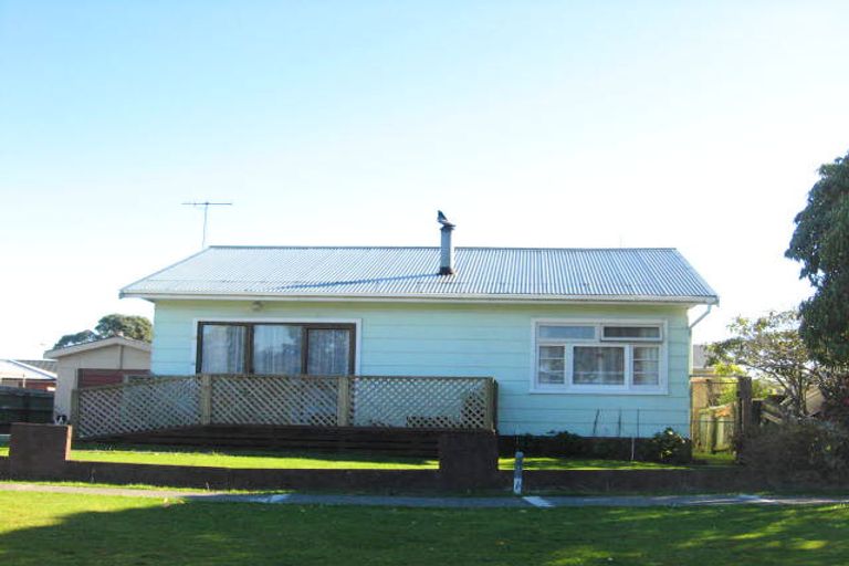 Photo of property in 34 Palmerston Street, Greymouth, 7805