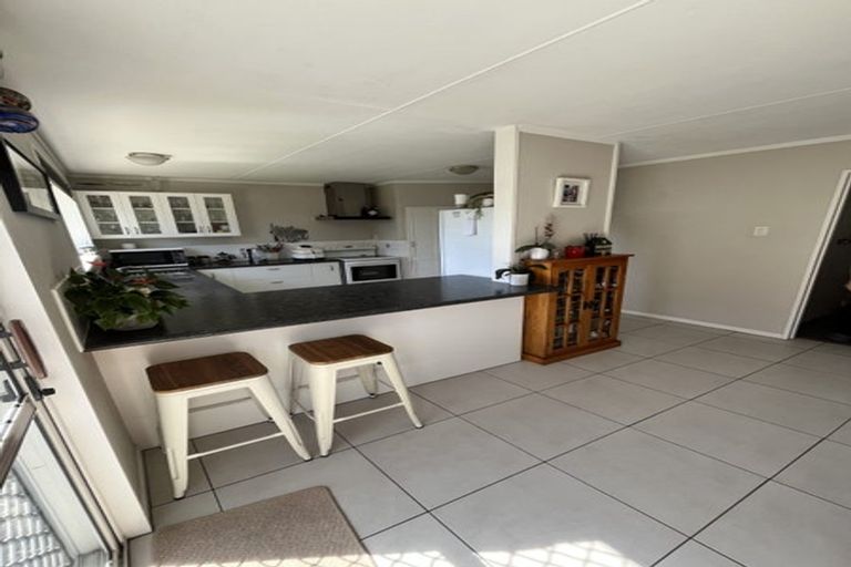 Photo of property in 4 Dove Place, Westbrook, Palmerston North, 4412
