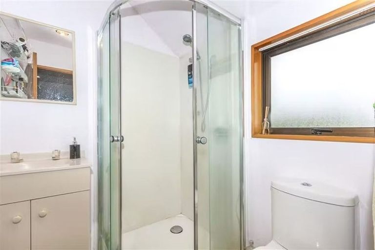 Photo of property in 8a Craven Street, Sockburn, Christchurch, 8042