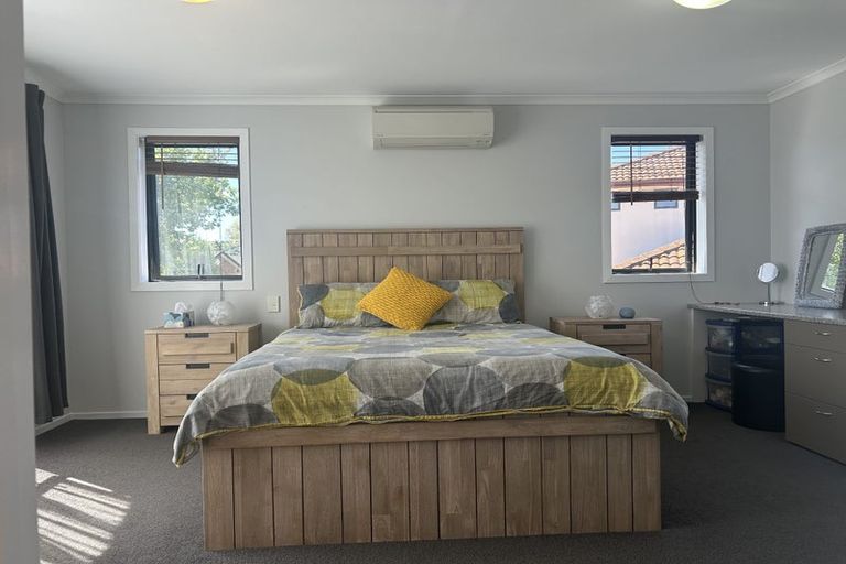 Photo of property in 203 Kyle Road, Greenhithe, Auckland, 0632