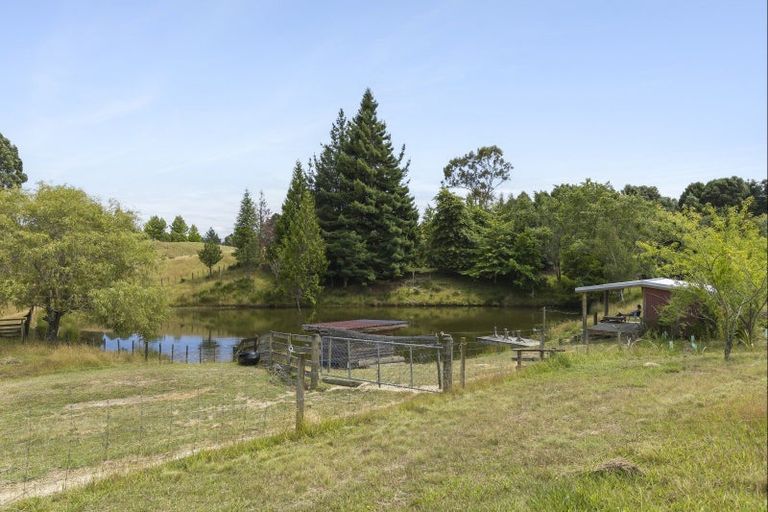 Photo of property in 174 Nuttall Road, Upper Moutere, 7173