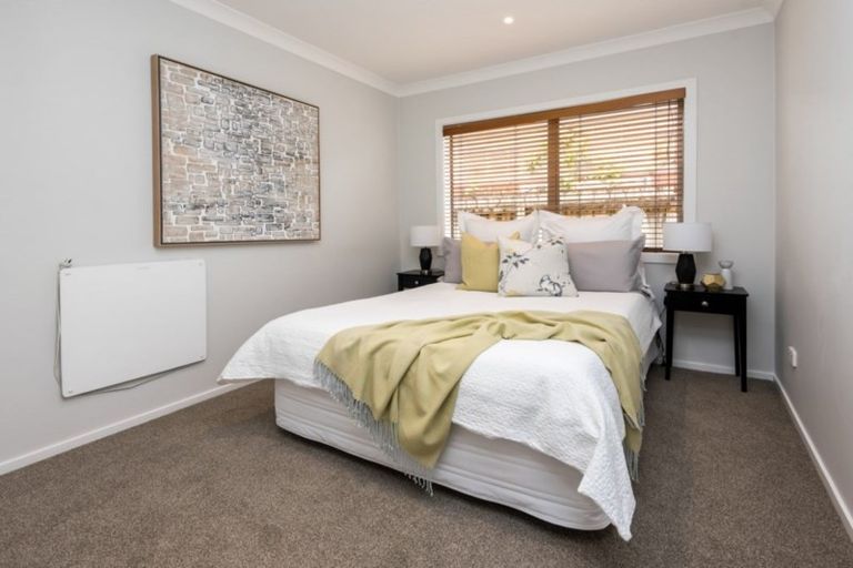 Photo of property in 11a Pegler Drive, Howick, Auckland, 2014