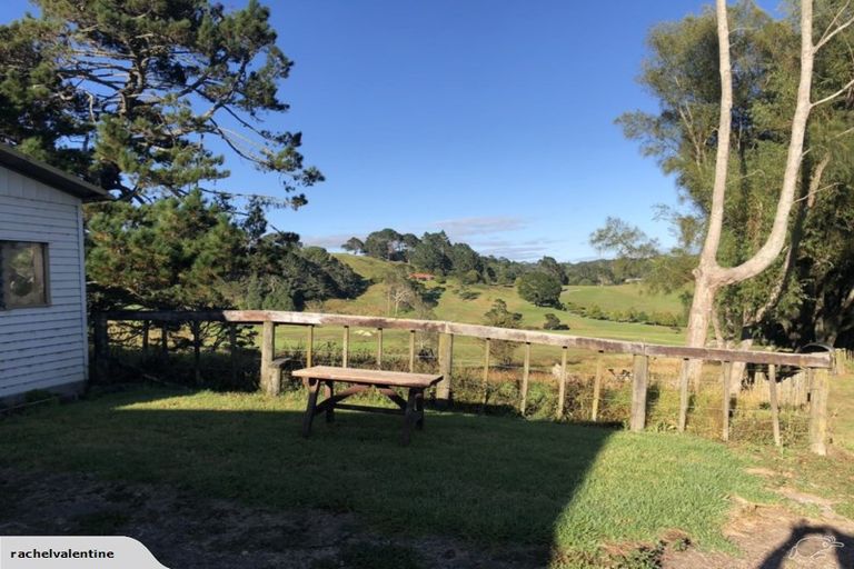 Photo of property in 104 Cemetery Road, Wainui, Silverdale, 0992