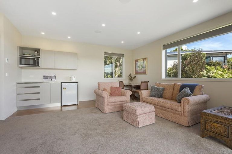 Photo of property in 9 Danube Street, Vauxhall, Dunedin, 9013