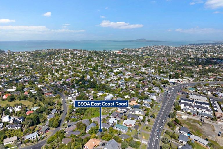 Photo of property in 899a East Coast Road, Northcross, Auckland, 0632