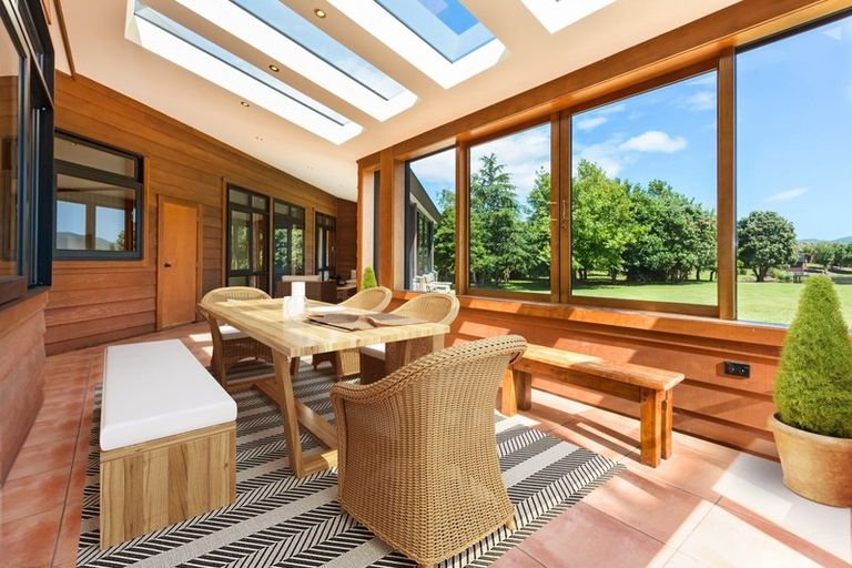 Photo of property in 132 Milne Drive, Paraparaumu, 5032