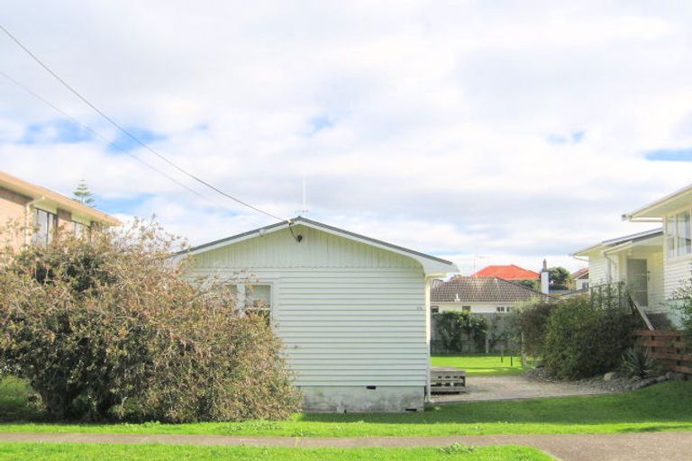 Photo of property in 10 Muricata Avenue, Mount Maunganui, 3116