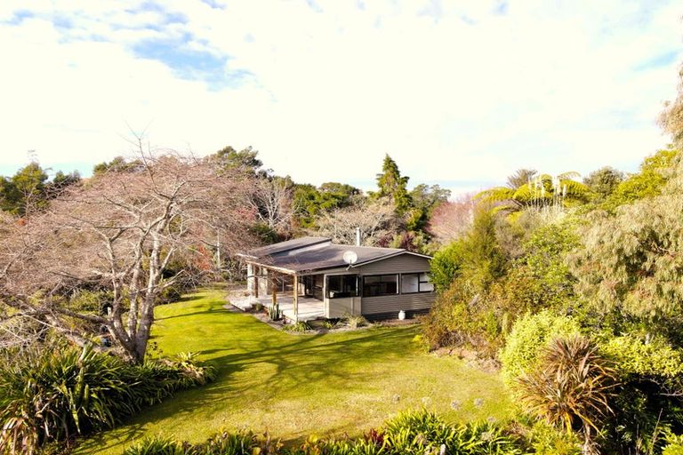 Photo of property in 33 Hiwarau Road, Kutarere, Opotiki, 3198