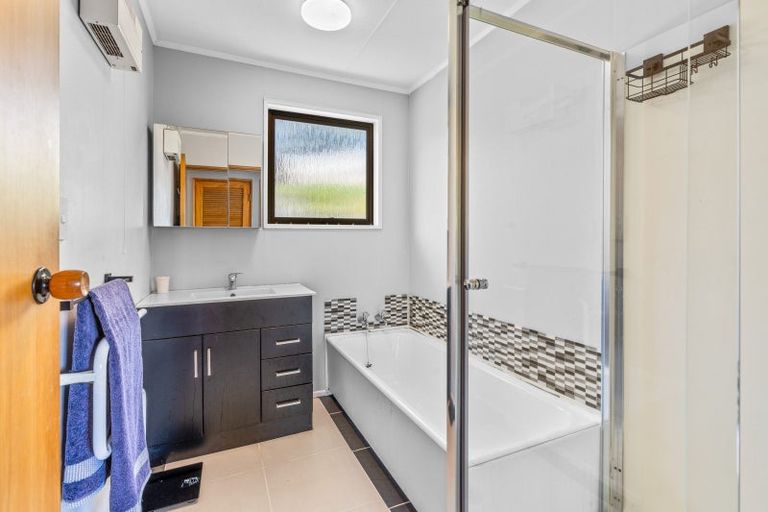 Photo of property in 3 Ardrossan Street, Lawrence, 9532