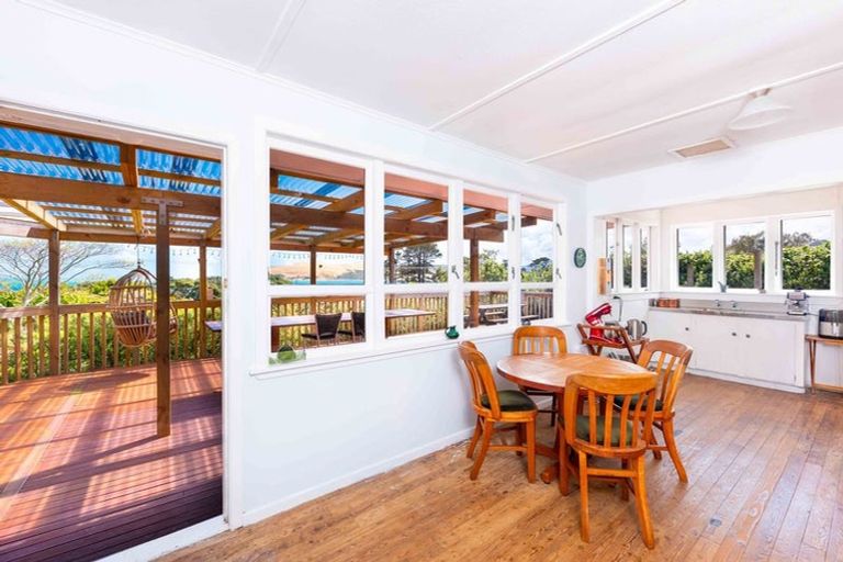 Photo of property in 289 Hokianga Harbour Drive, Omapere, Kaikohe, 0473