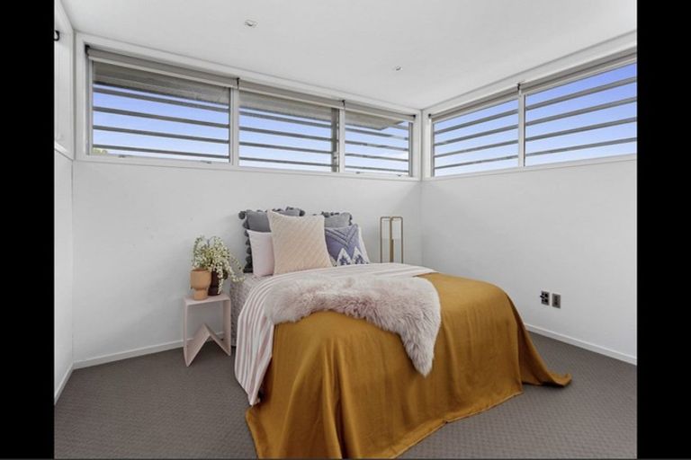 Photo of property in 20 Queens Avenue, Merivale, Christchurch, 8014