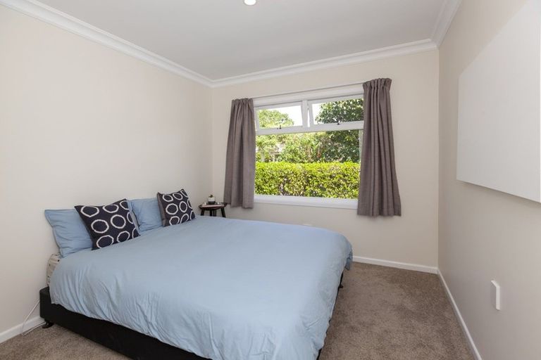 Photo of property in 14 Leybourne Avenue, Waikanae, 5036