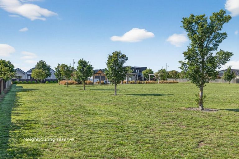 Photo of property in 56 The Esplanade, Pegasus, 7612