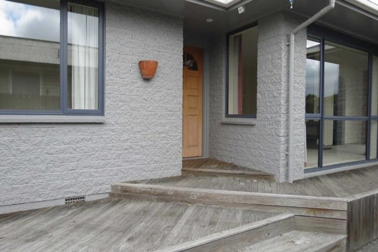 Photo of property in 27 Leo Street, Bishopdale, Christchurch, 8051