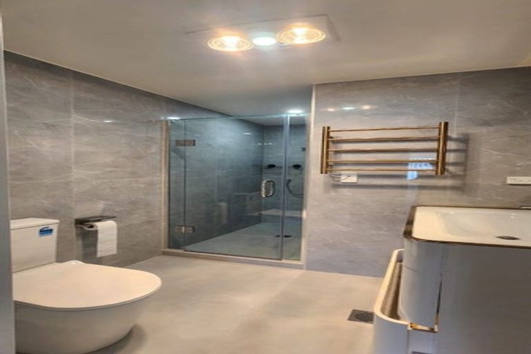 Photo of property in 4b Hazards Road, Weymouth, Auckland, 2103