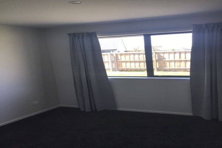 Photo of property in 31 Kingfisher Avenue, Amberley, 7410